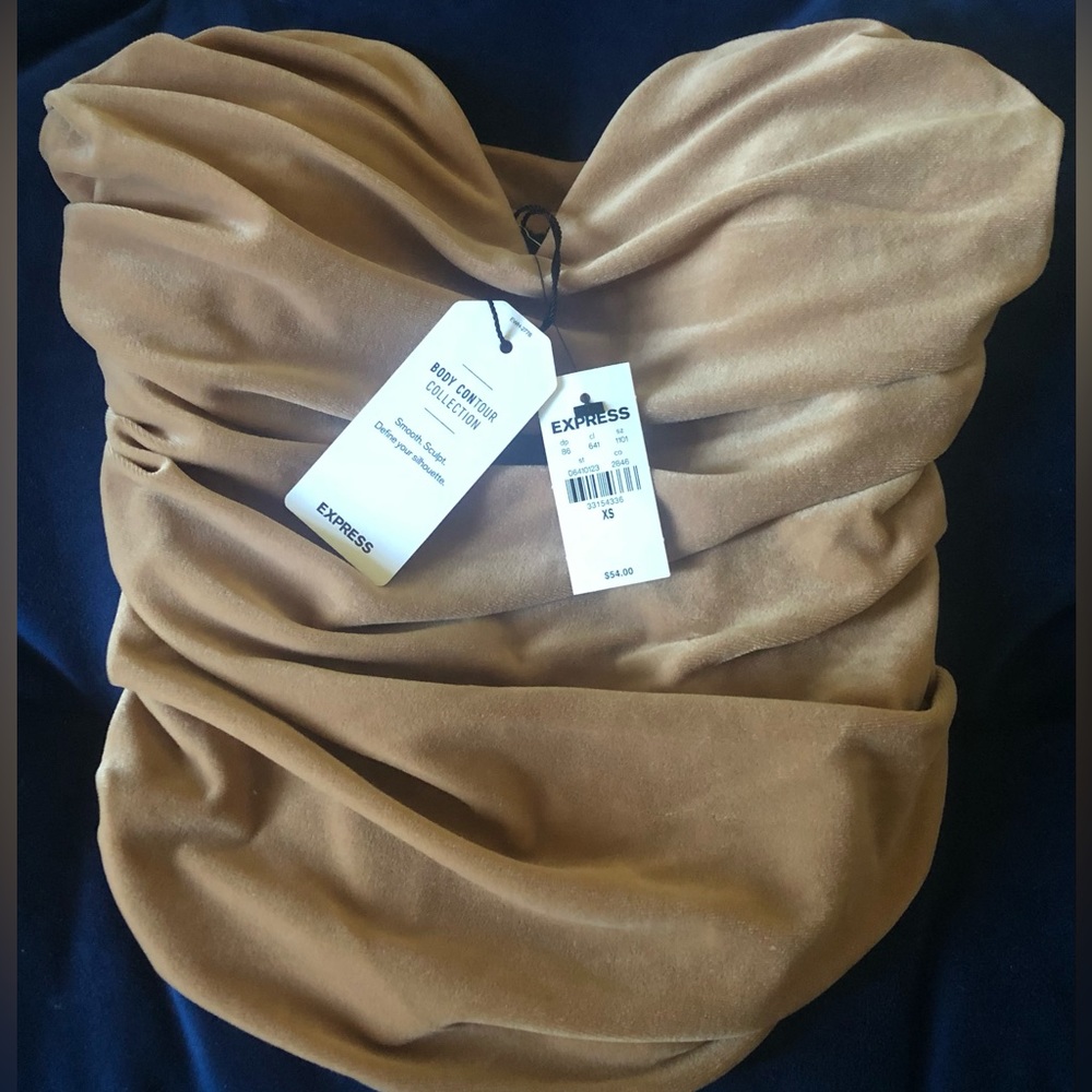 👛 Corset Cowl Neck Top - From Express 👛
